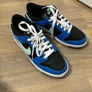 Nike Dunks